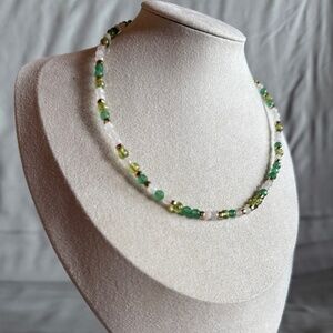 Green crystal choker